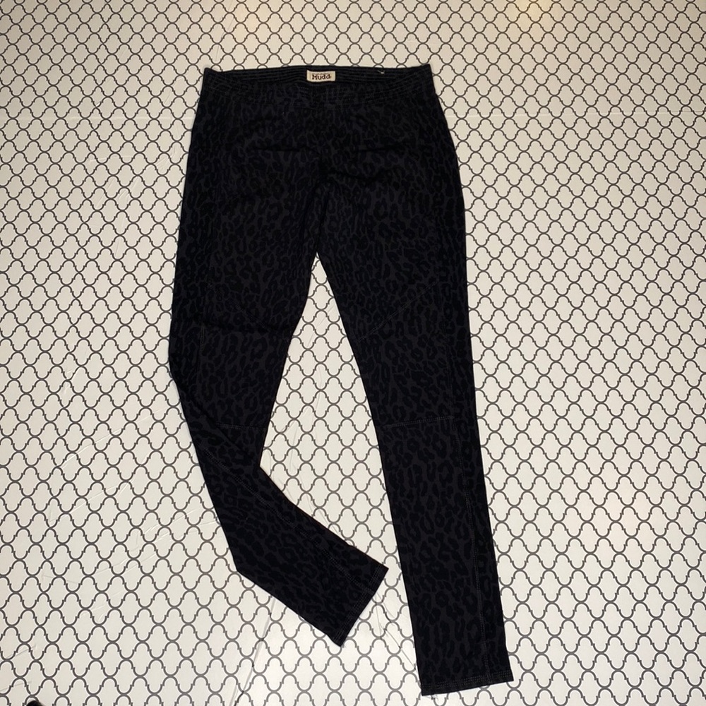 Mudd, leopard print leggings, size M